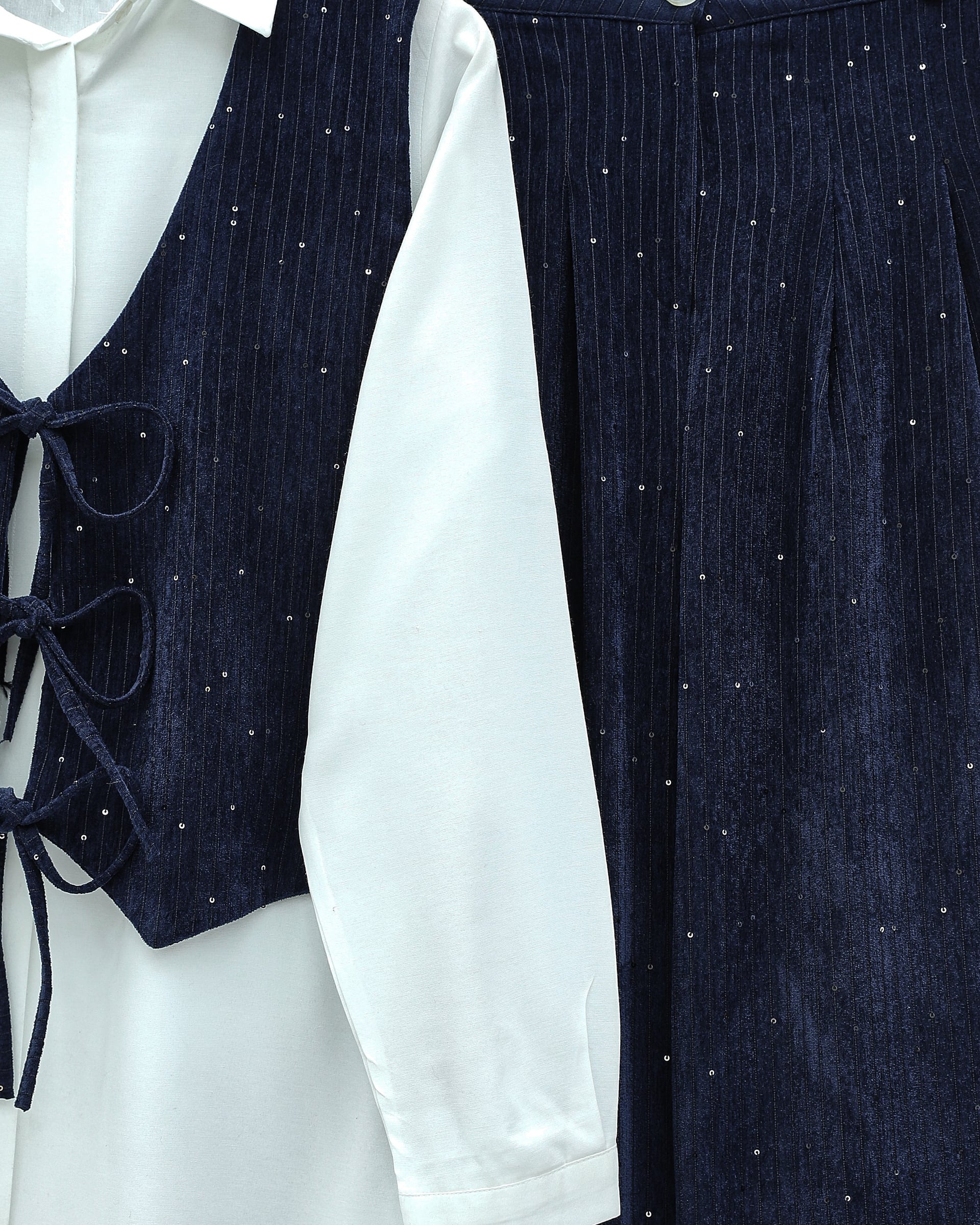Navy Blue Tie-Front Vest and Wide-Leg Trousers Co-ord Set with White Blouse - Podyumplus - by Peralane - photo 4