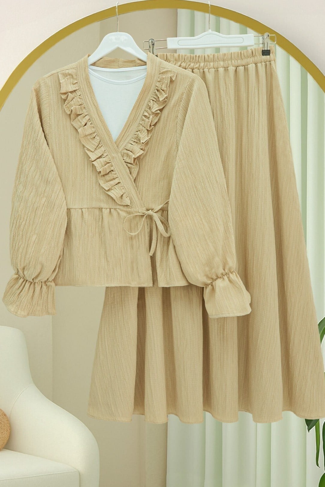 Women's Two-Piece Kimono Set with Ruffled Neckline and Tie Front - Light Beige - Podyumplus - by Peralane - photo 5