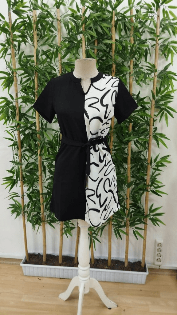 Women's Short Sleeve V-Neck Two-Tone Print Belted Satin Dress - Janes - by Peralane - photo 6