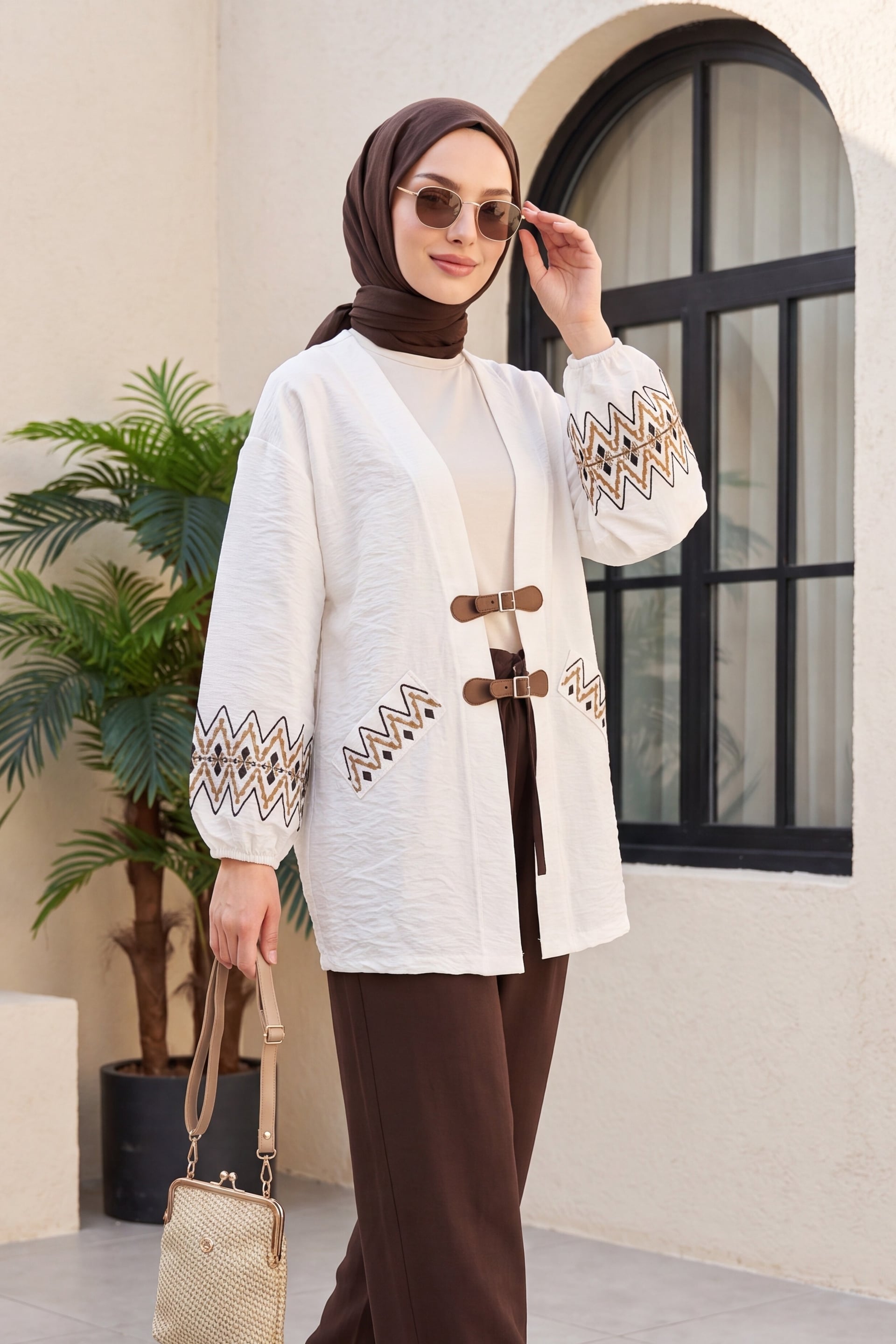 Embroidered Sleeve, Elastic Cuff, Belt Detail Linen Kimono - White - Podyumplus - by Peralane