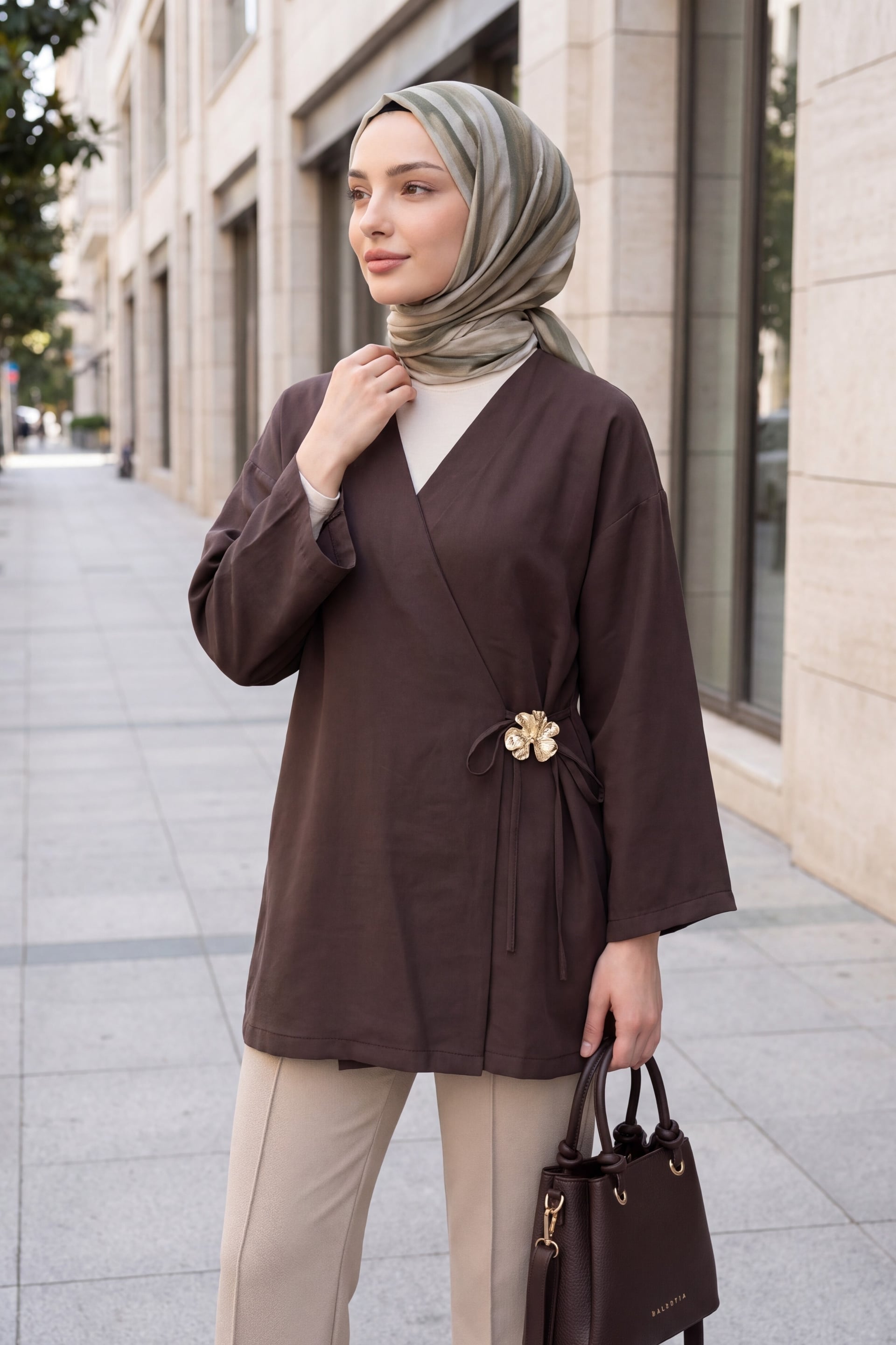 Side Cross-Tie Modal Tunic with Brooch - Brown - Podyumplus - by Peralane - photo 2