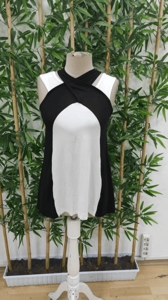Women's Sleeveless Halter Neck Two-Tone Viscose Top - Janes - by Peralane - photo 4
