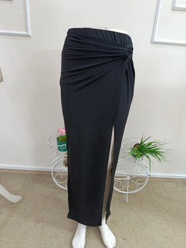 Women's High Slit Asymmetric Cut Long Sandy Skirt - Black - Janes - by Peralane - photo 5