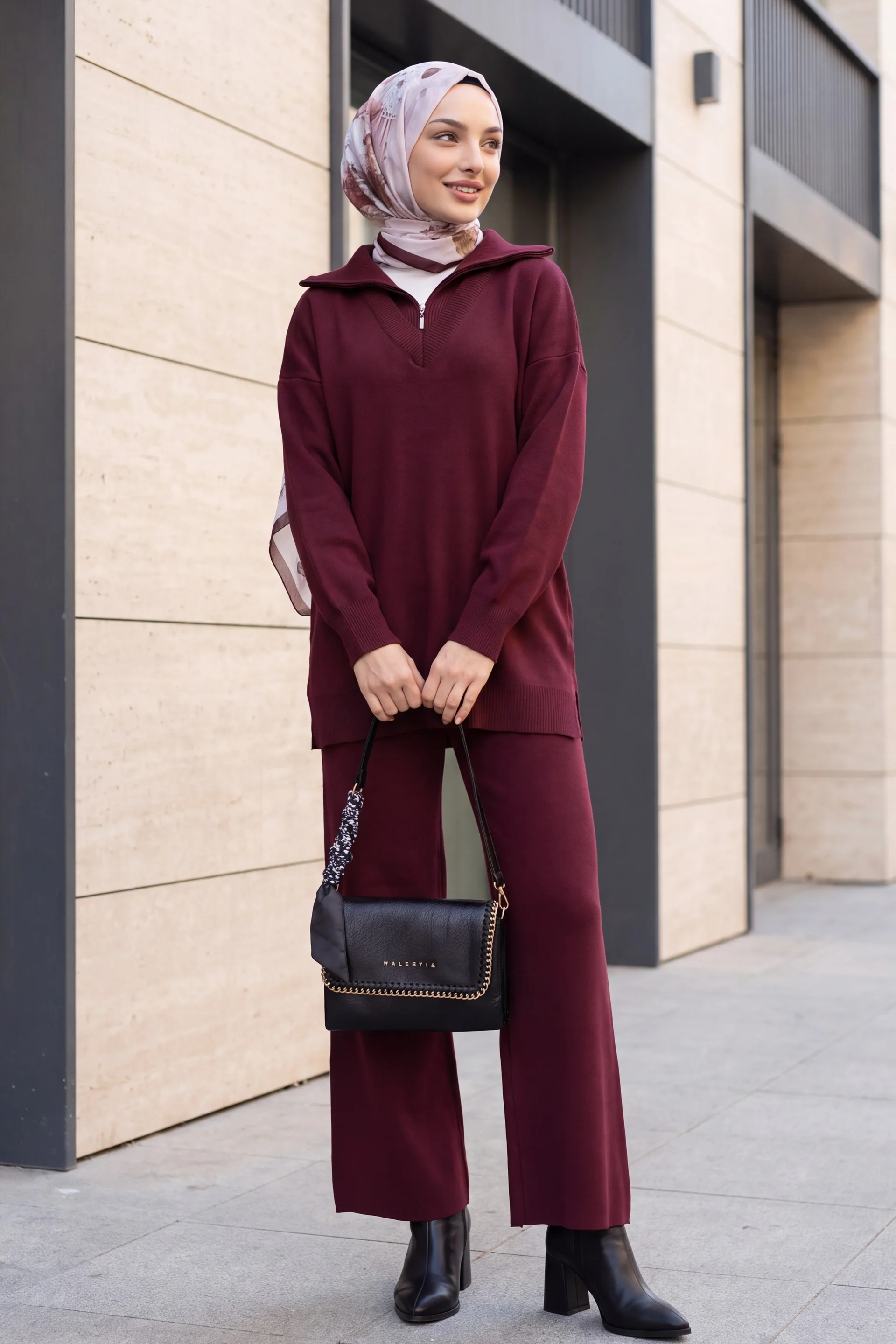 Burgundy Knit Two-Piece Set with Turtleneck, Zip and Slits - Podyumplus - by Peralane - photo 3