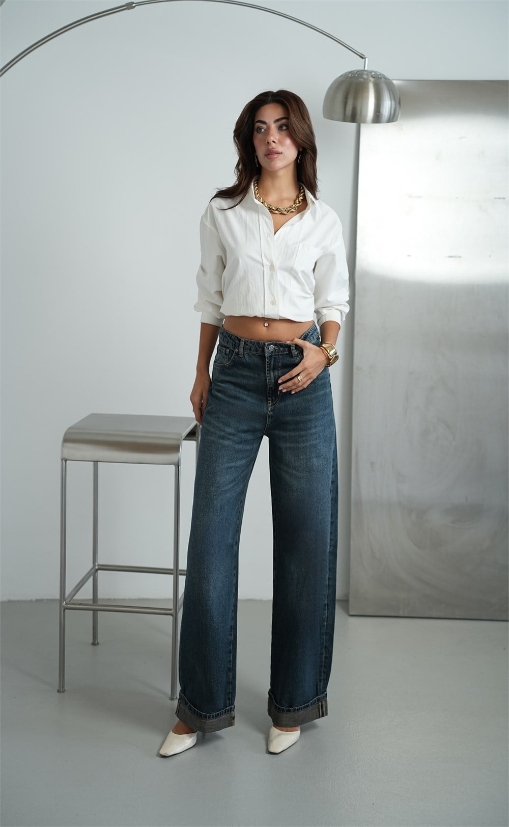 Normal Waist Baggy Fold-Up Hem Women's Jeans in Coffee - Lacarino Jeans - by Peralane - photo 4