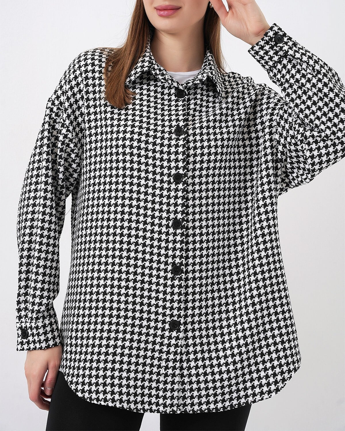 Women's Houndstooth Print Oversized Button-Down Shirt - Black and White - Bigdart - by Peralane - photo 4