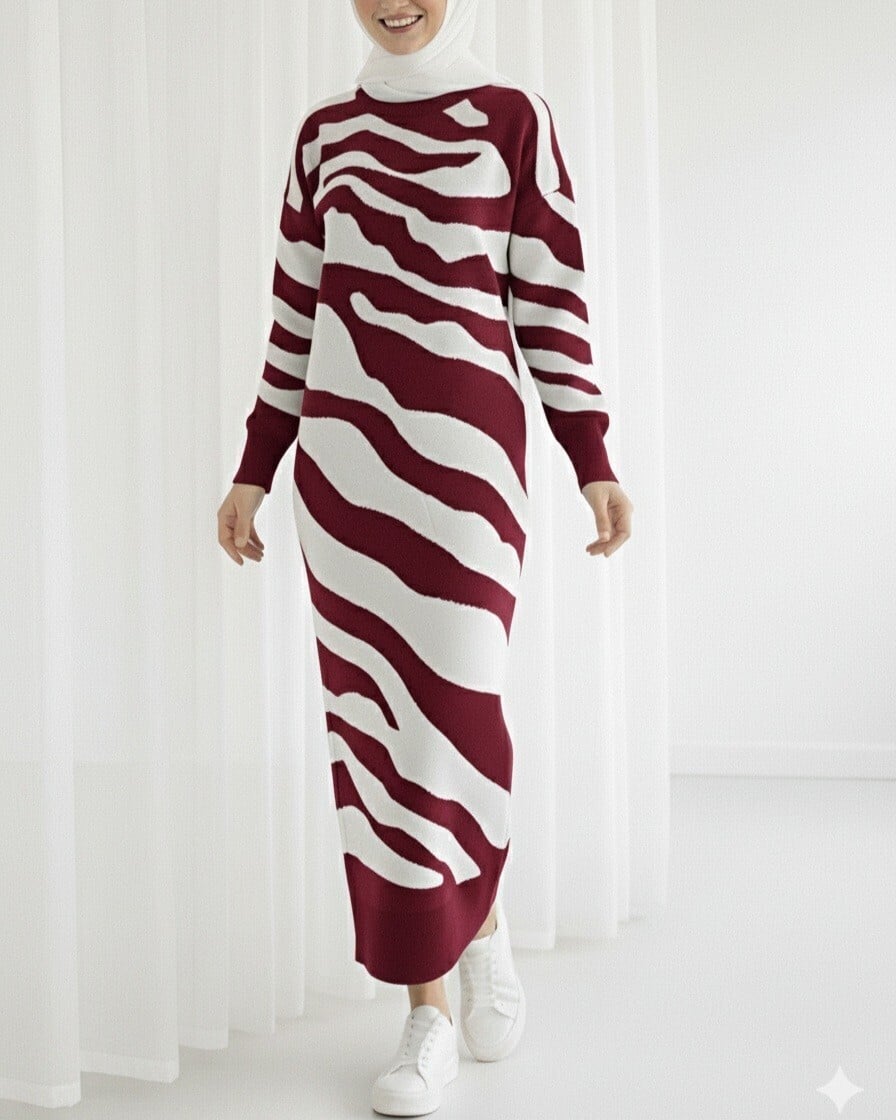 Slitted Patterned Knit Dress - Burgundy - Podyumplus - by Peralane - photo 2