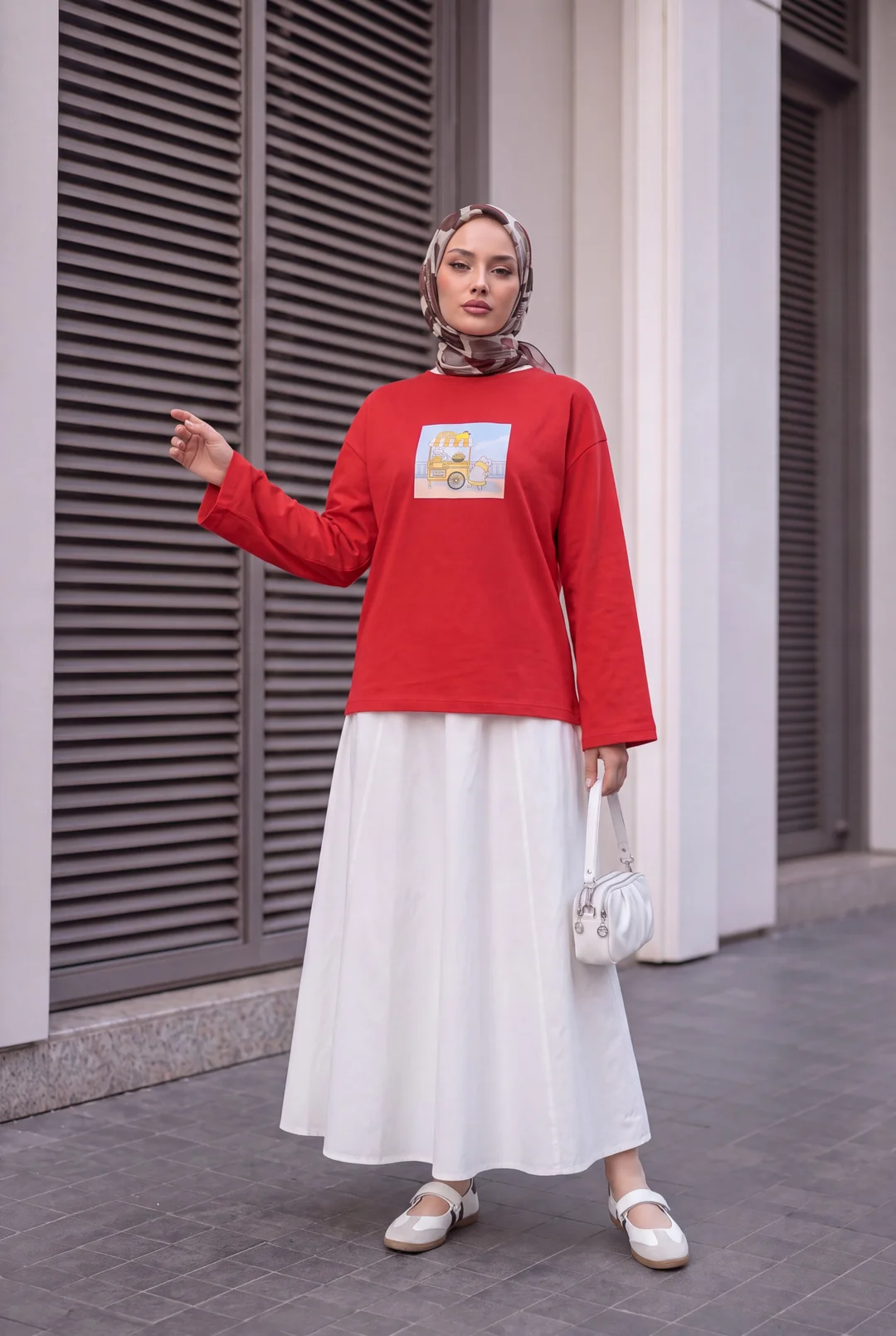 Crew Neck Printed Relaxed Cotton Sweatshirt - Red - Podyumplus - by Peralane - photo 2