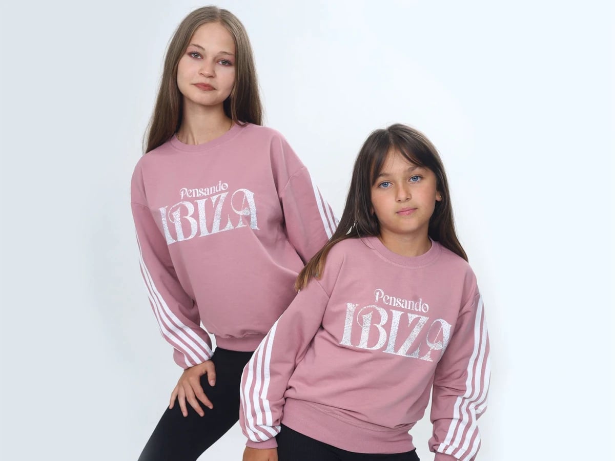 Girls' Sweatshirt with Glitter Print and Stripe Sleeves - Vizviz - by Peralane