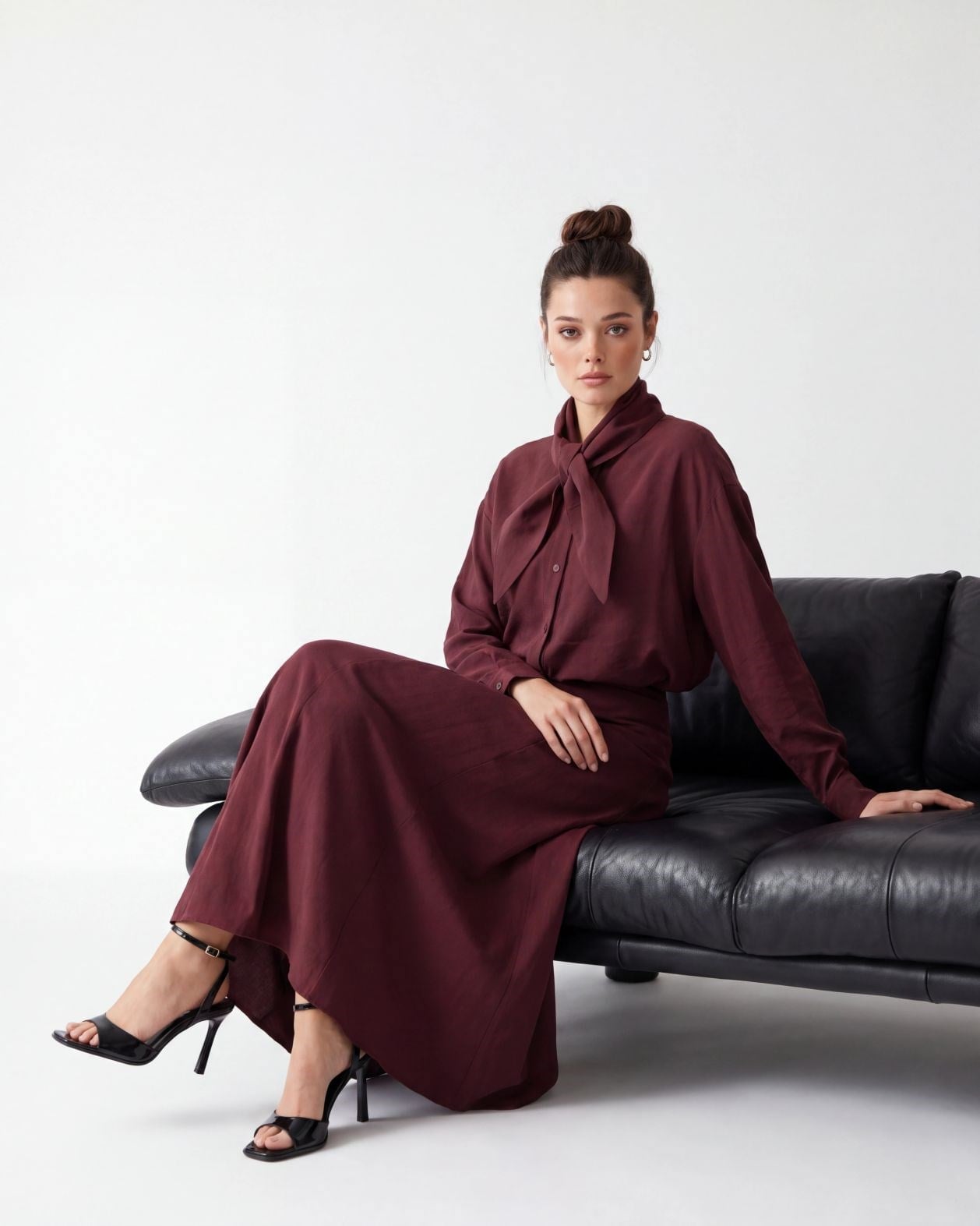 Burgundy Tie-Neck Pleated Dress Set - Fame - by Peralane - photo 5