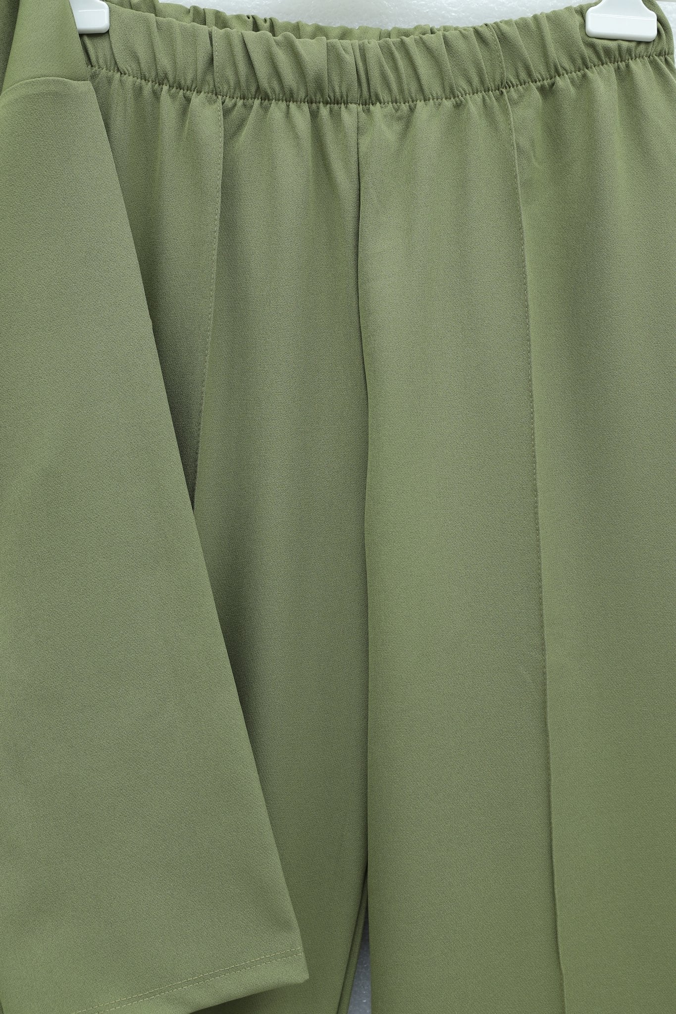 Women's Two-Piece Tunic and Wide-Leg Trousers Set in Olive Green with Wrap Front and Gold Buckle Belt - Podyumplus - by Peralane - photo 4