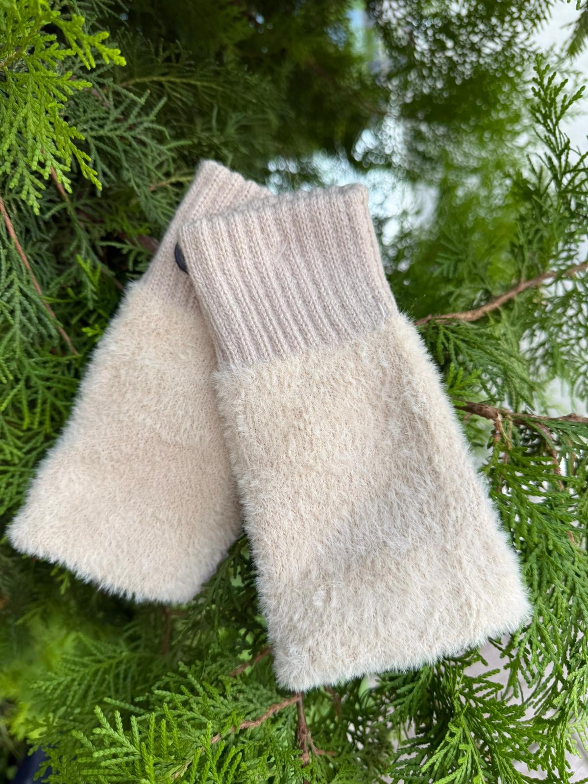 Womens Fingerless Gloves with Plush Texture and Ribbed Cuffs - Nesvay - by Peralane - photo 4
