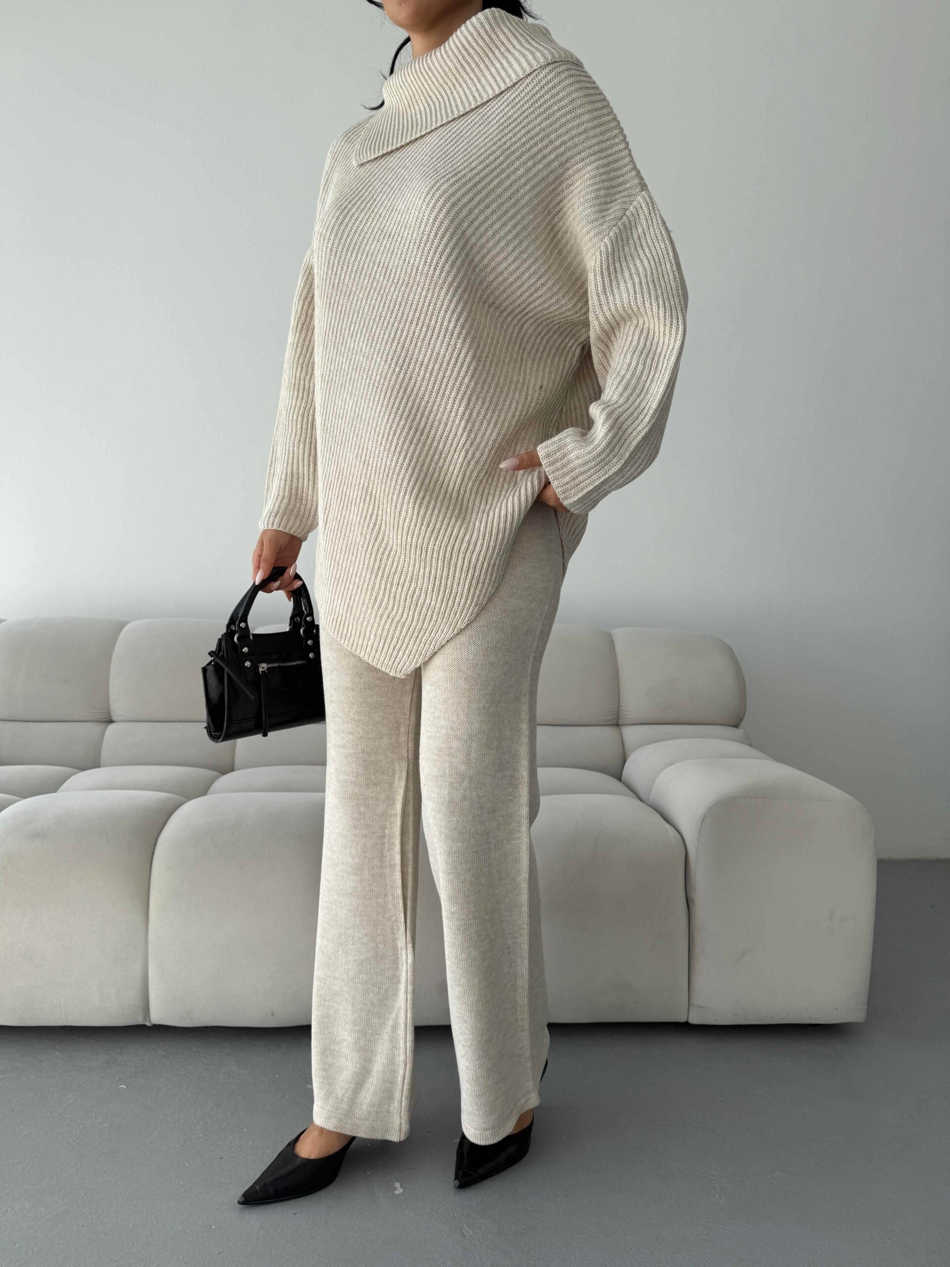 Beige Knit Sweater and Trousers Set with Cowl Neck - My Bee - by Peralane - photo 3
