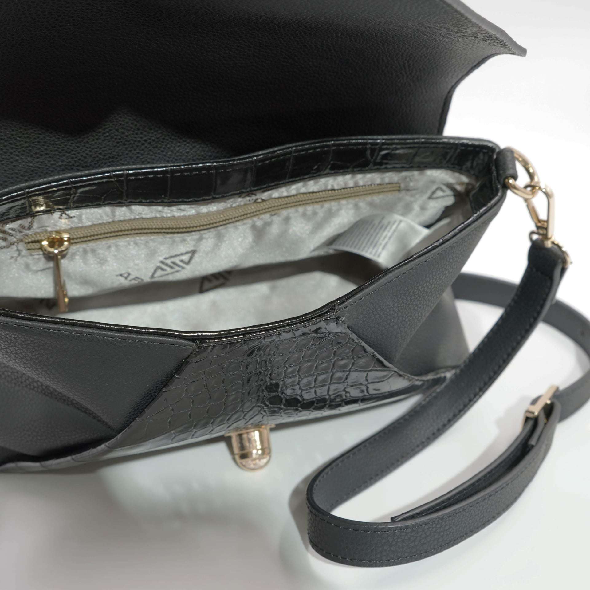 Black Women's Shoulder Bag 6142 - Aron Atelier - by Peralane - photo 6