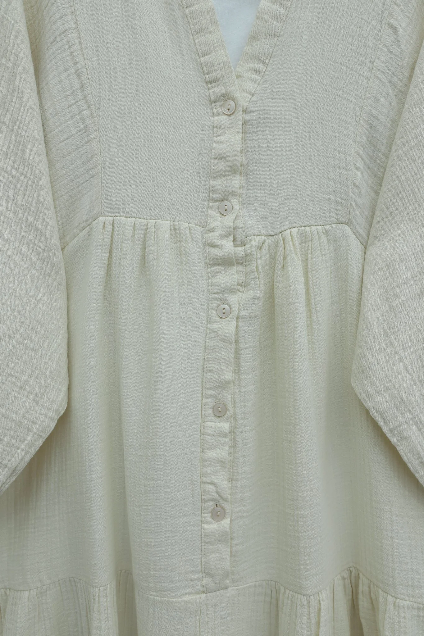V-Neck Half-Button Long Muslin Dress with Tiered Skirt - Beige - Podyumplus - by Peralane - photo 7