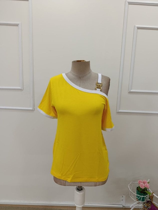 Women's Short Sleeve Off-Shoulder Viscose Blouse with Strap Buckle Detail - Janes - by Peralane - photo 4