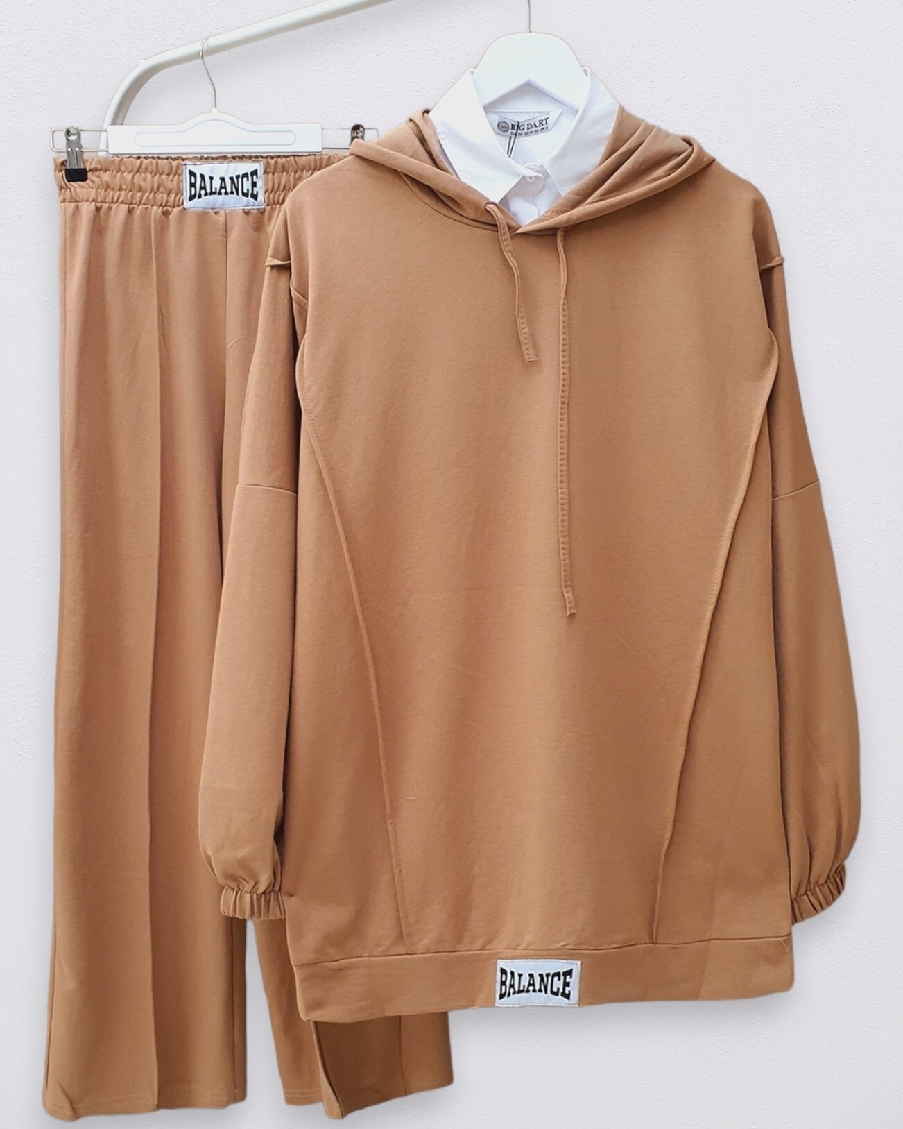 Hooded Knit Lounge Set with Wide-Leg Trousers - Camel - Podyumplus - by Peralane - photo 2