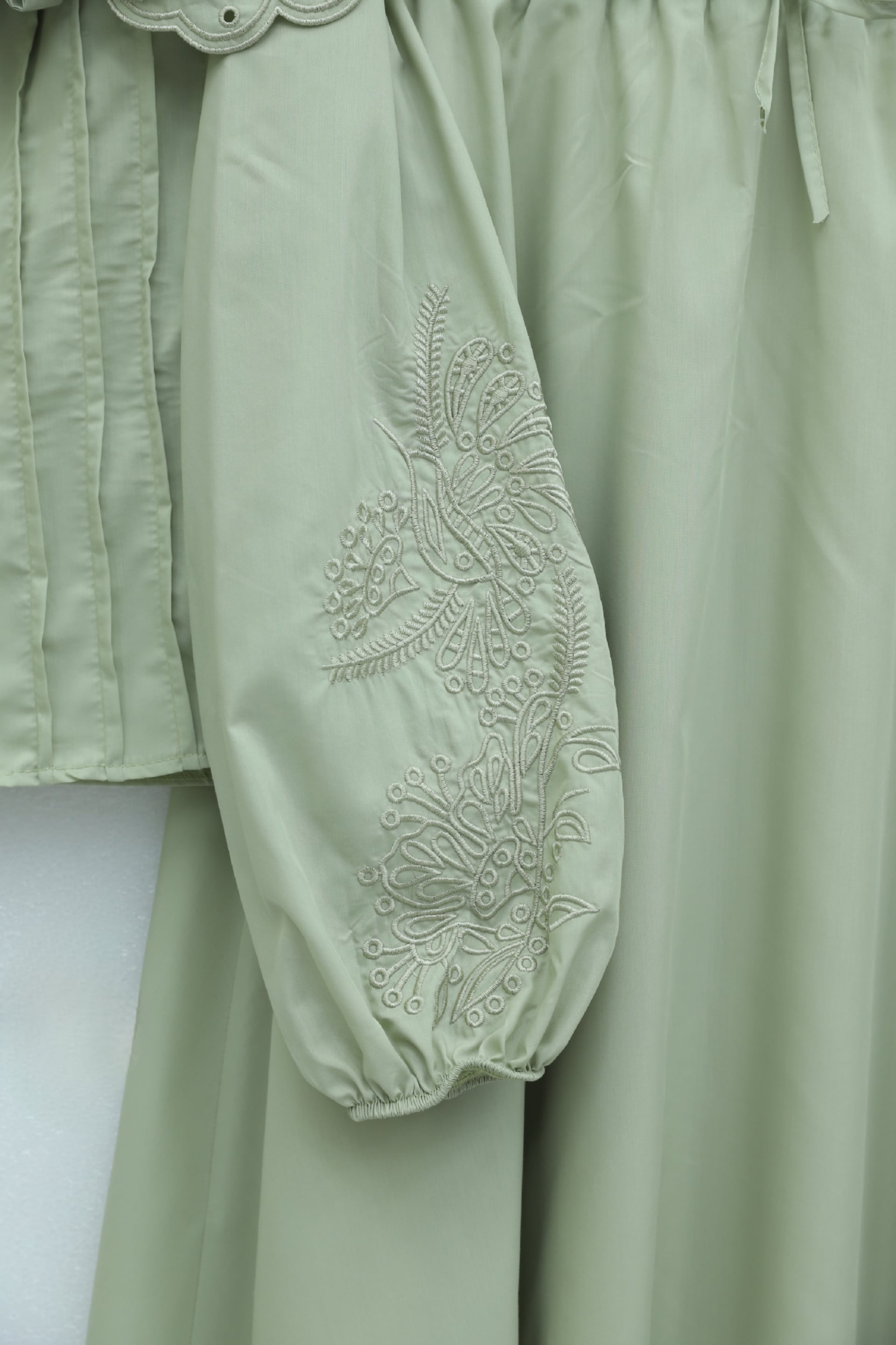 Wide Collar Poplin Modest Set with Lined Skirt - Light Sage Green - Podyumplus - by Peralane - photo 6