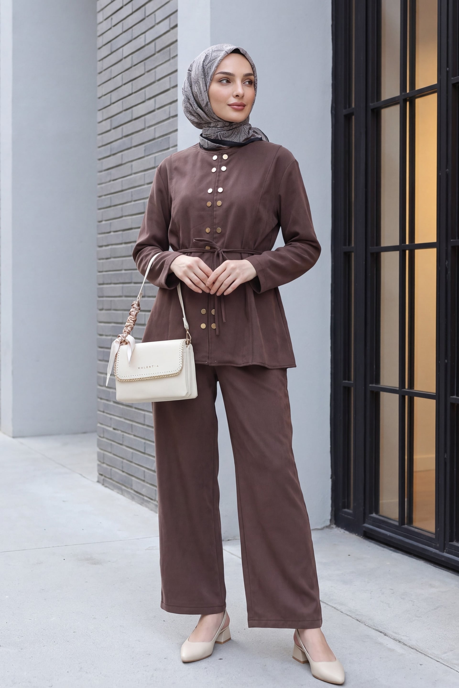 Double Snap Detail Round Neck Wide Leg Pants Modal Co-ord Set - Brown - Podyumplus - by Peralane - photo 4