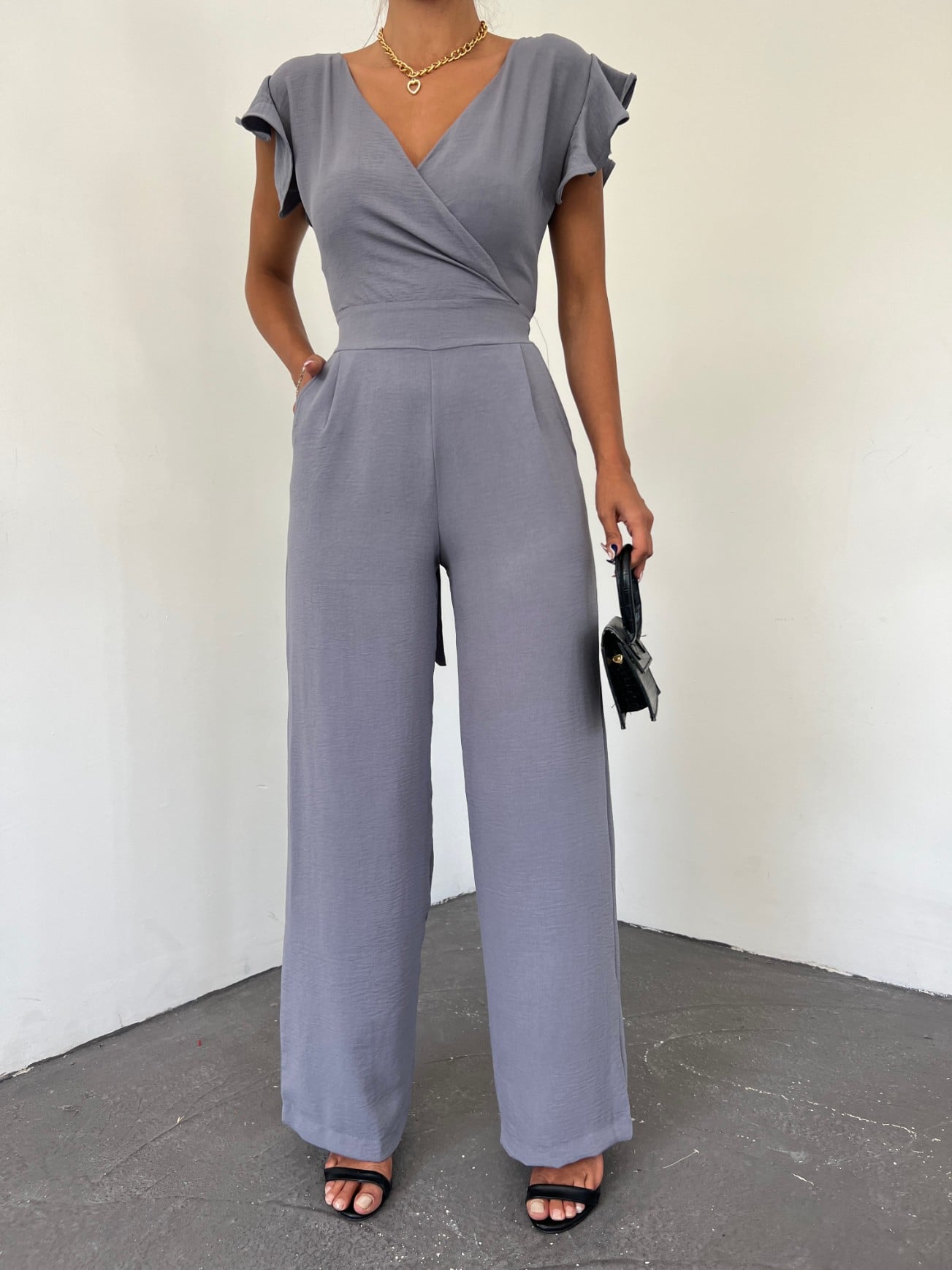 Grey Flutter Sleeve Jumpsuit with Belt - Podyumplus - by Peralane - photo 3