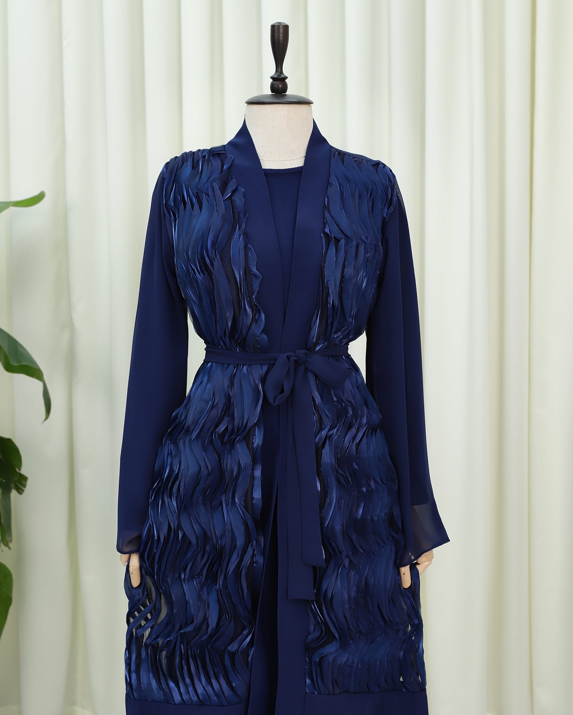 Navy Blue Tulle Detail Belted Layered Skirt Abaya Set - Podyumplus - by Peralane - photo 4