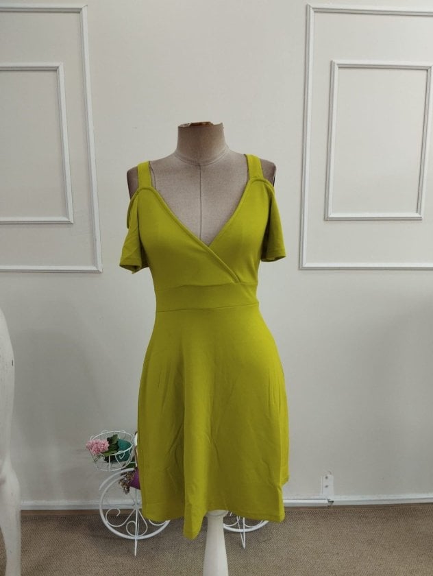 Women's Cold-Shoulder V-Neck Wrap Dress in Lime Green - Janes - by Peralane - photo 4