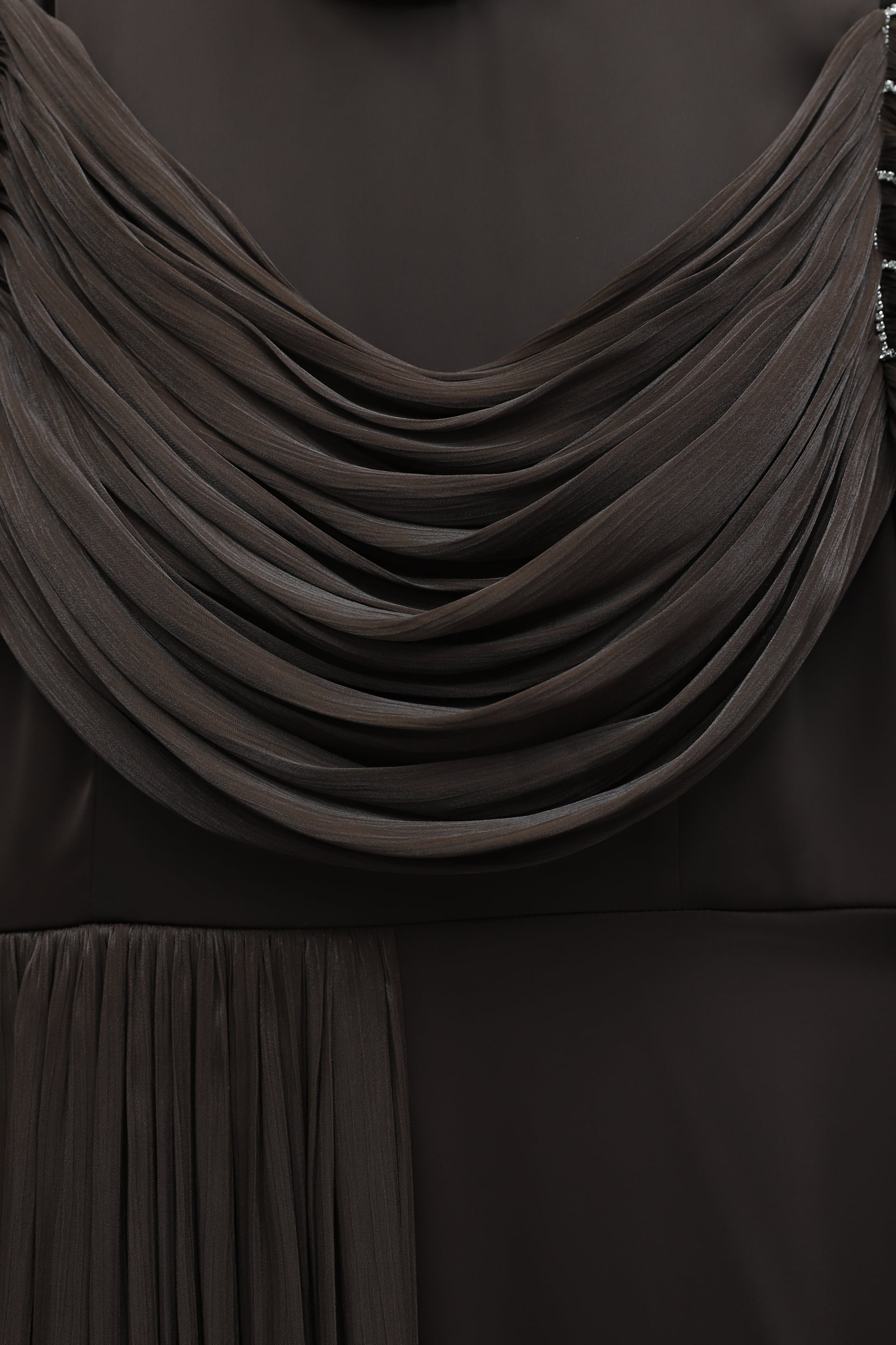 Elegant Brown Satin Evening Dress with Stone-Embellished Shoulders and Chiffon Overlay - Podyumplus - by Peralane - photo 6