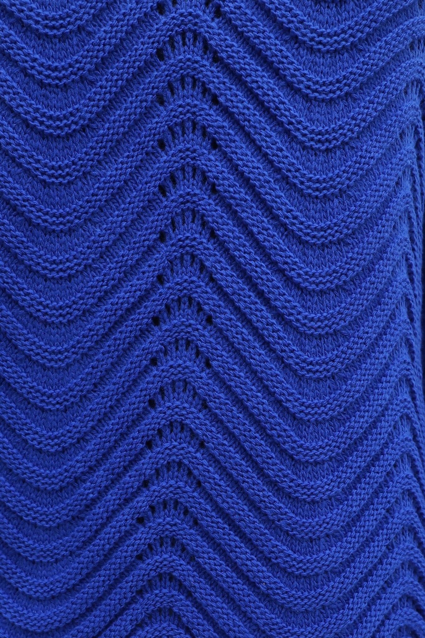 Round Neck Zigzag Knit Sweater - Royal Blue - Podyumplus - by Peralane - photo 7