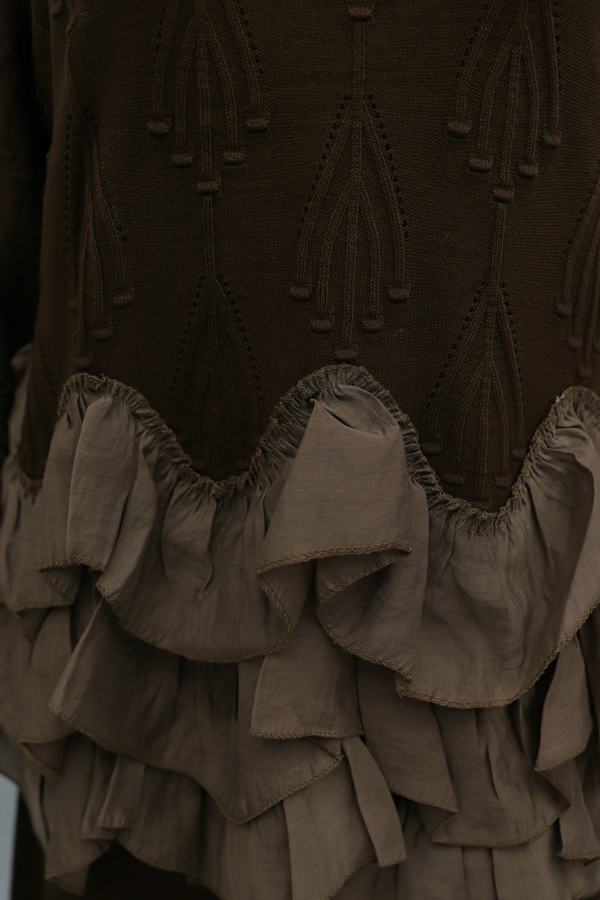 Brown Knit Sweater and Wide-Leg Trousers Set with Ruffled Hem - Podyumplus - by Peralane - photo 8