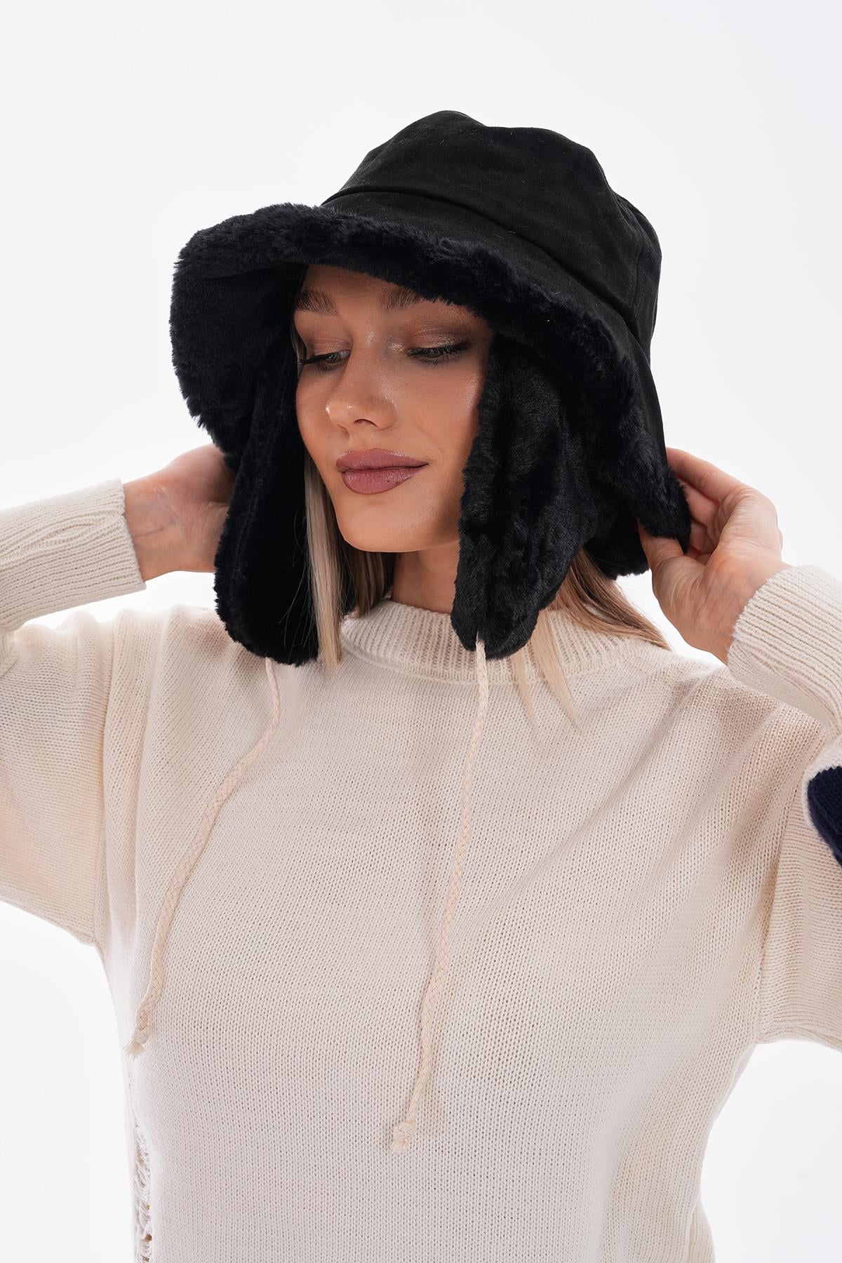 Double-Sided Black Suede Bucket Hat with Faux Fur Trim - Nesvay - by Peralane - photo 4