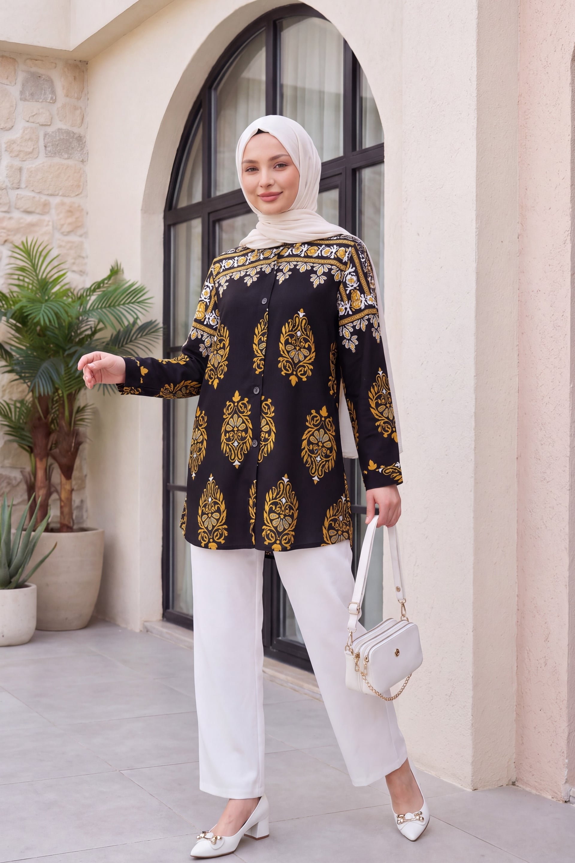 Oval Cut Button-Front Viscose Tunic - Black - Podyumplus - by Peralane - photo 3