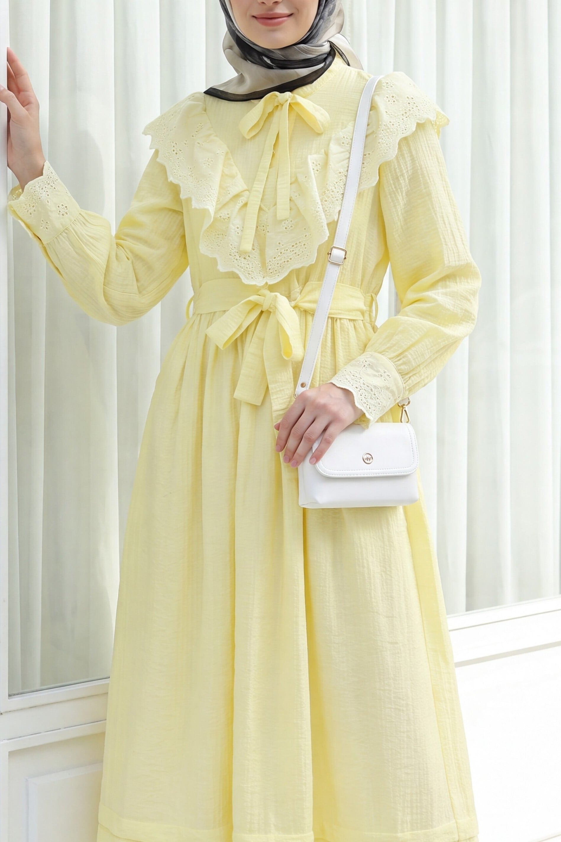 Tie-Front Crinkle Dress with Eyelet Trim - Yellow - Podyumplus - by Peralane - photo 4