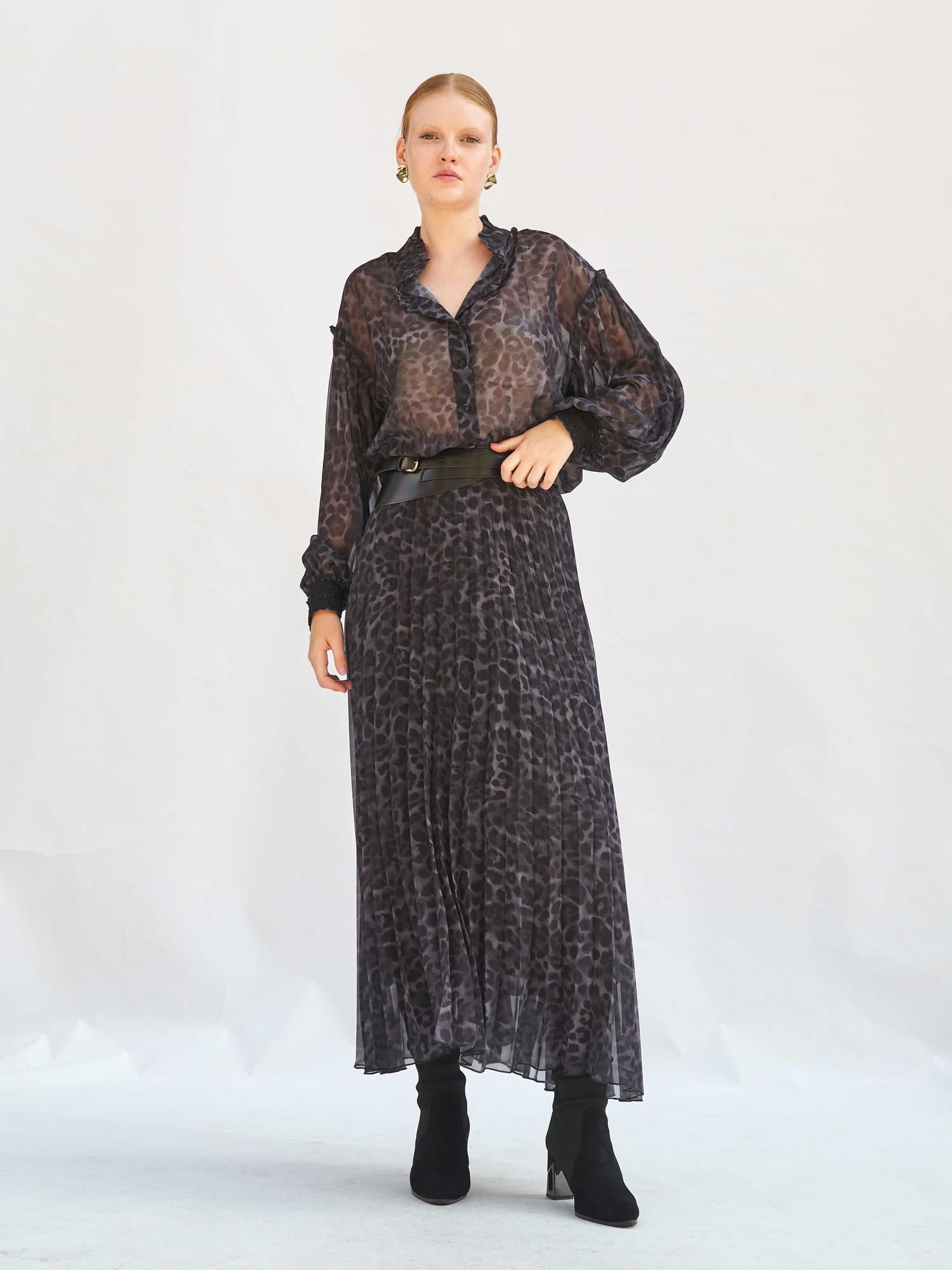 Leopard Print Sheer Blouse with Ruffled Collar - Lefon - by Peralane - photo 2