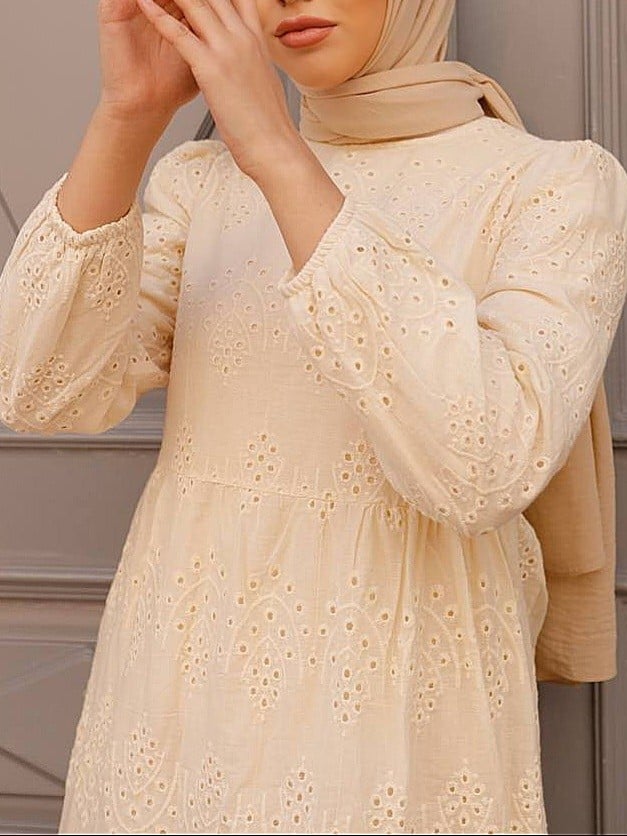 Beige Eyelet Tiered Dress with Elasticated Cuffs - Podyumplus - by Peralane - photo 5