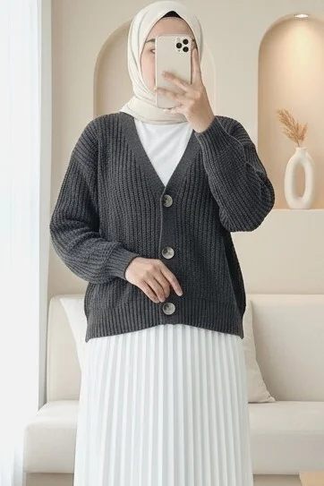Ribbed Knit Button-Front Cardigan - Smoke Grey - Podyumplus - by Peralane