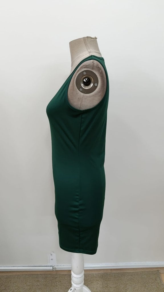 Women's Sleeveless Scoop Neck Mini Ribbed Knit Dress in Dark Green - Janes - by Peralane - photo 6