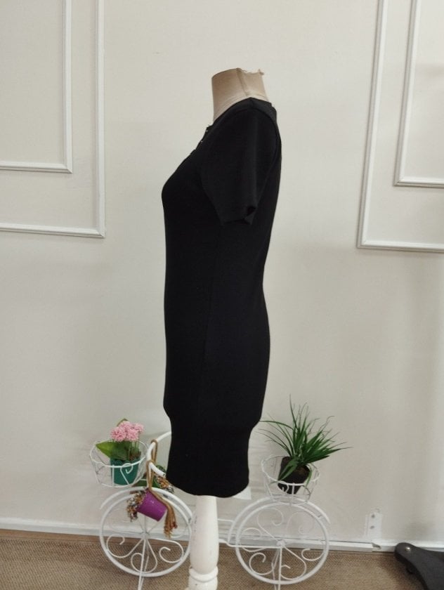 Black Ribbed Knit Short-Sleeve Dress with Button Placket - Janes - by Peralane - photo 7