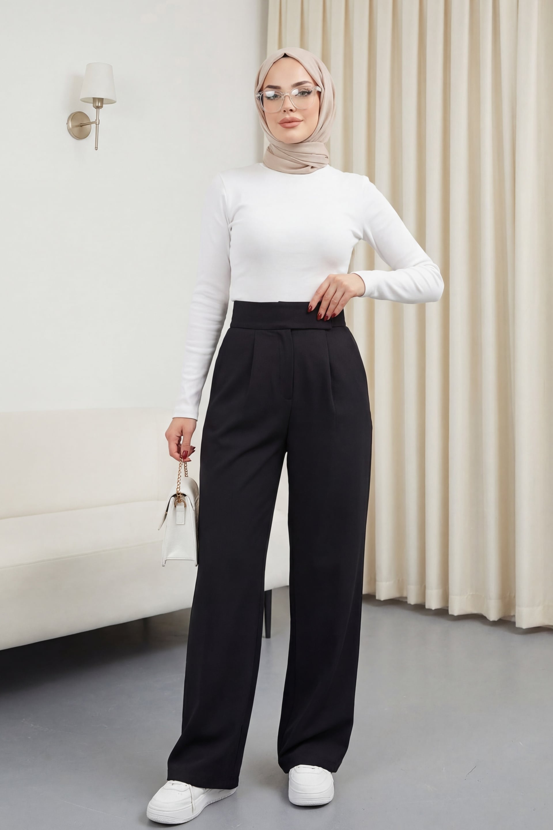 High-Waisted Wide-Leg Trousers with Front Pleats - Black - Podyumplus - by Peralane - photo 5