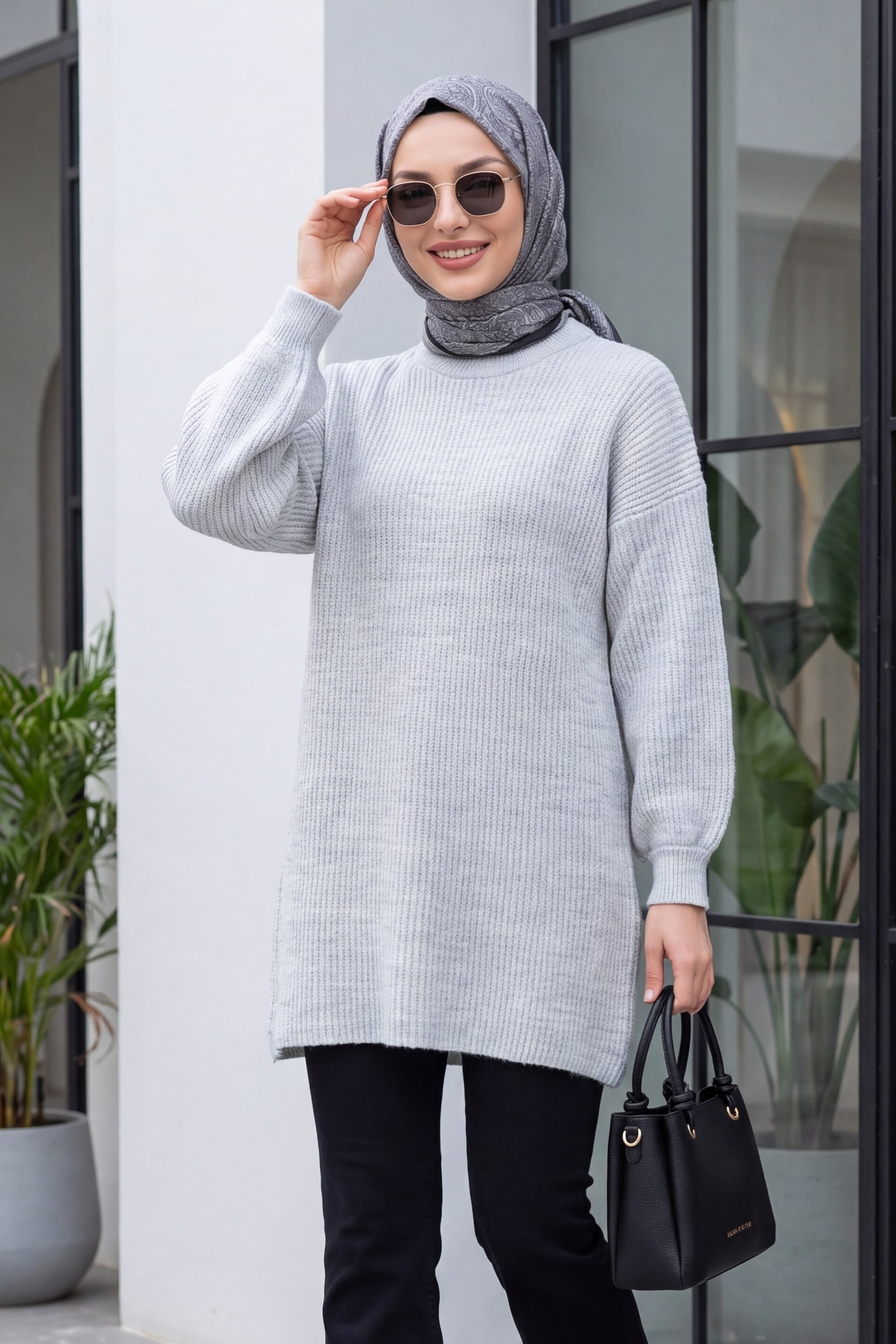 Round Neck Loose Knit Tunic - Light Grey - Podyumplus - by Peralane - photo 2