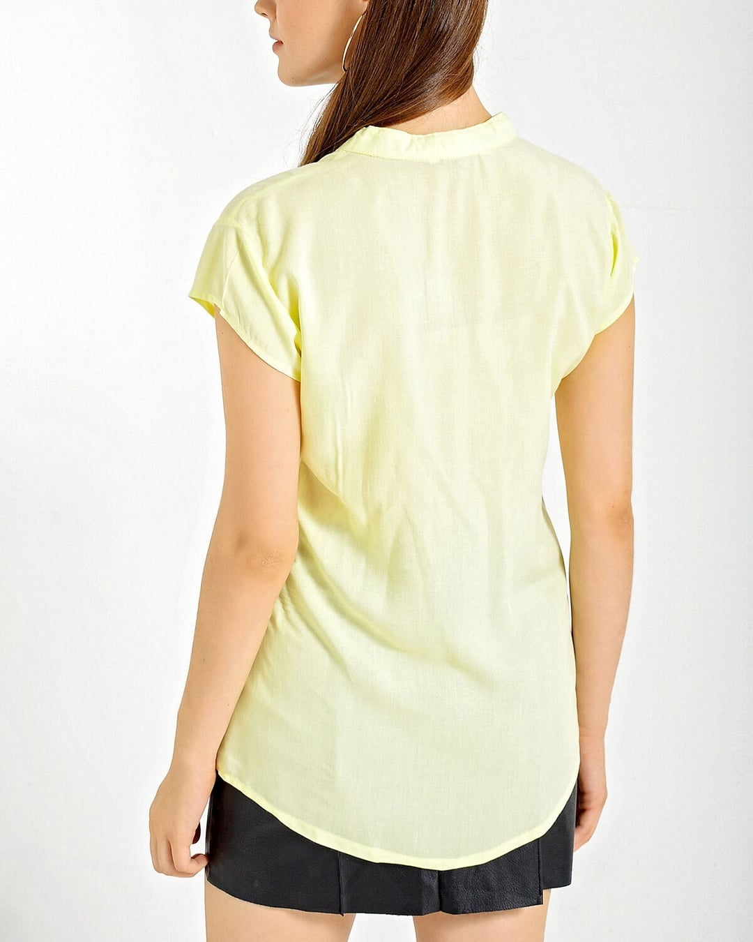 Short-Sleeve Light Yellow Blouse - 100% Viscose - Bigdart - by Peralane - photo 3