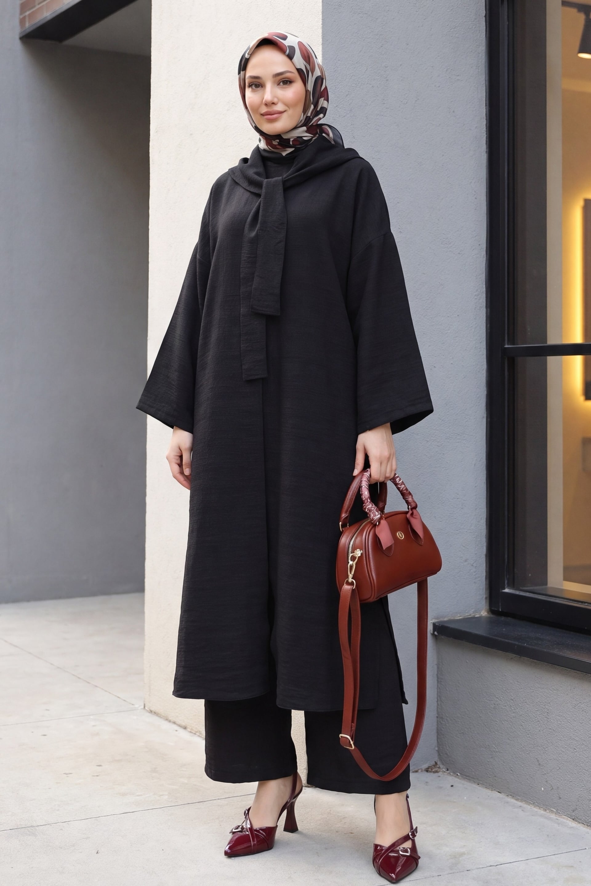 Black Linen Two-Piece Set with Deep Slits, Scarf Detail and Pockets - Podyumplus - by Peralane - photo 5