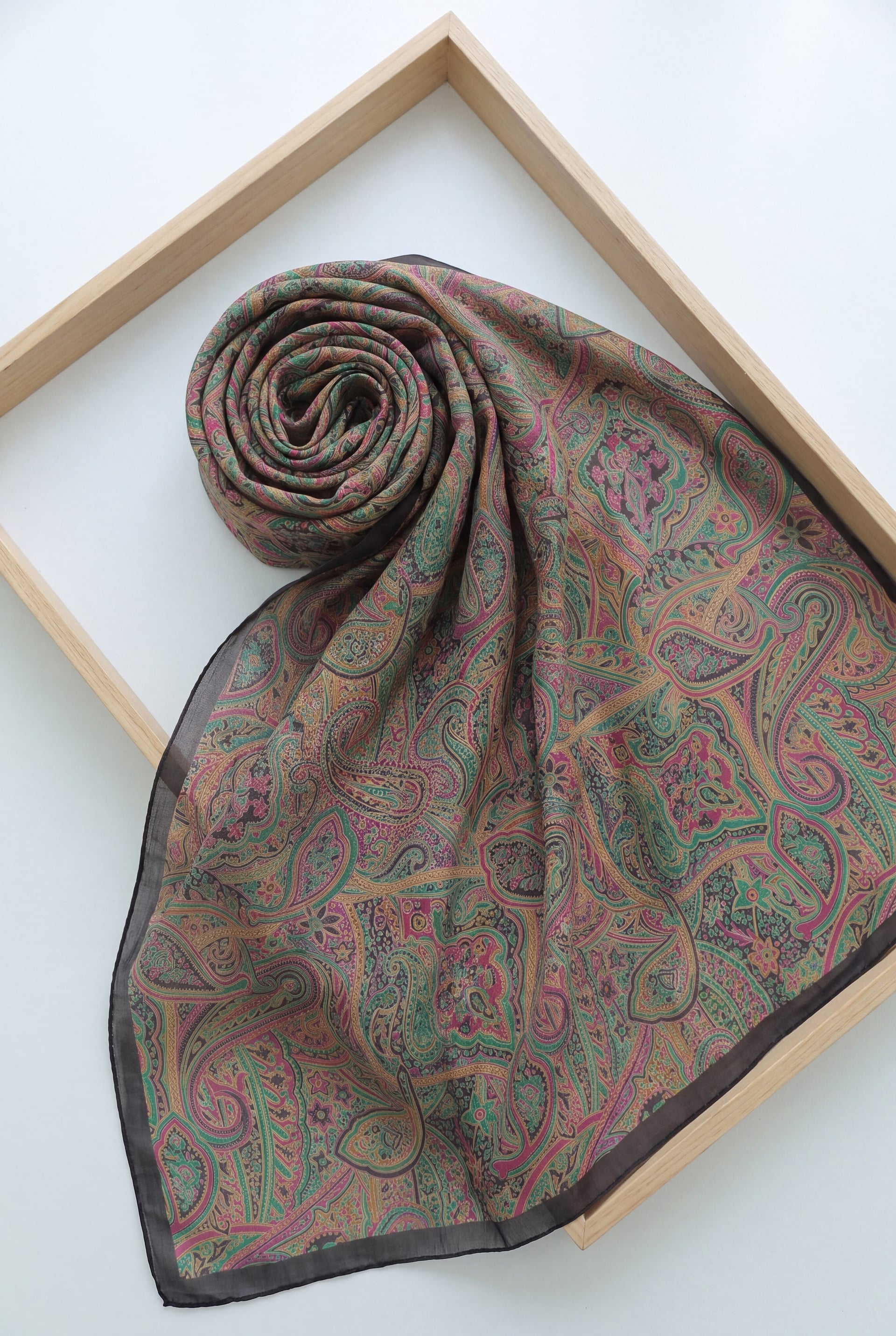 Traditional Floral Print Cotton Scarf - Green - Podyumplus - by Peralane
