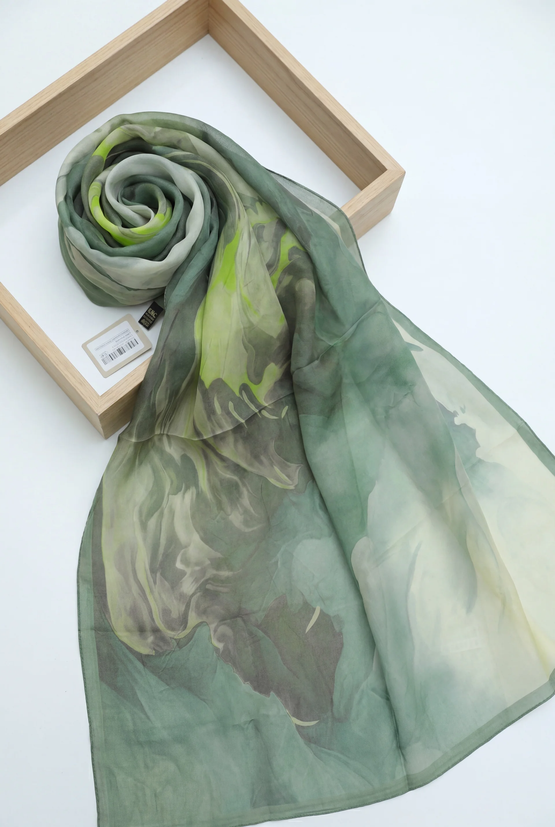 Natural Viscose Shawl - Green - Podyumplus - by Peralane