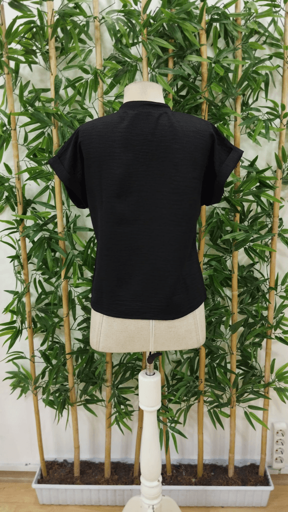 Women's Sofya Blouse with Short Cuffed Sleeves and V-Neckline - Janes - by Peralane - photo 7