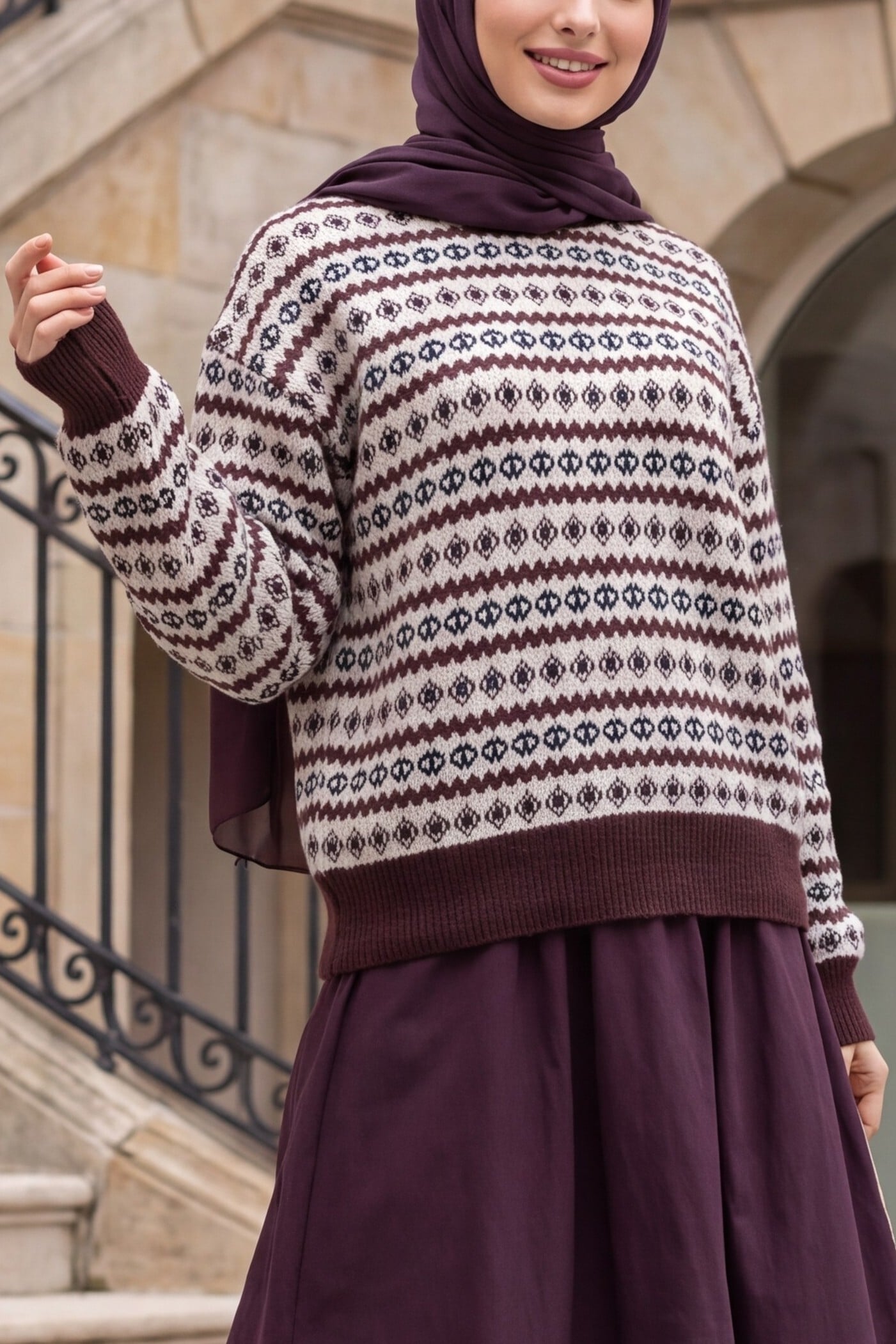 Crew Neck Patterned Jacquard Knit Sweater - Plum - Podyumplus - by Peralane