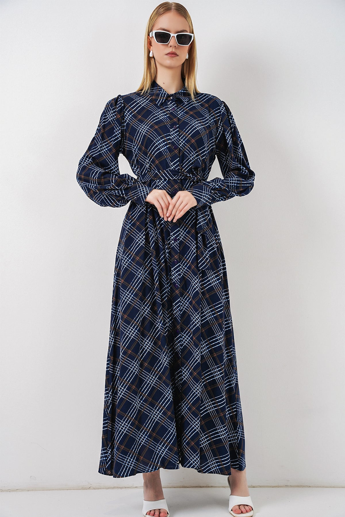 Women's Long-Sleeved Button-Front Long Modest Dress in Dark Blue Plaid - Bigdart - by Peralane - photo 3