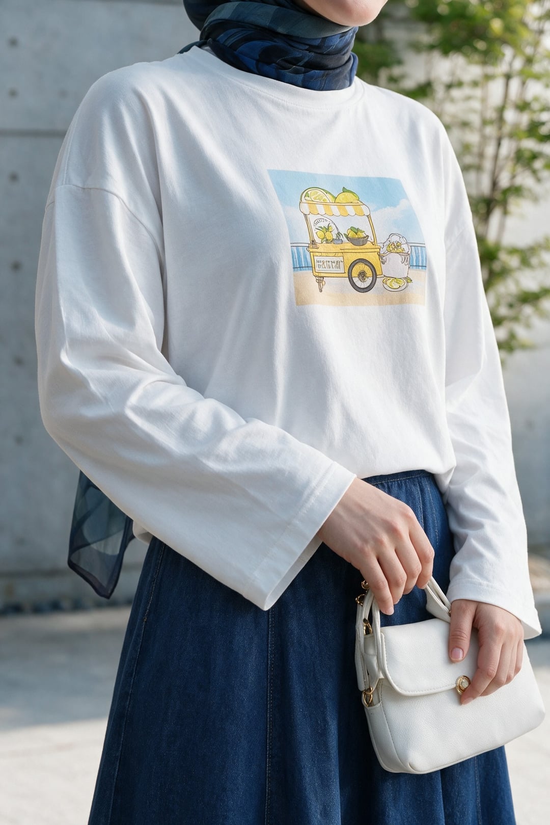 White Long-Sleeve Crew Neck Printed Cotton Sweatshirt - Podyumplus - by Peralane - photo 3