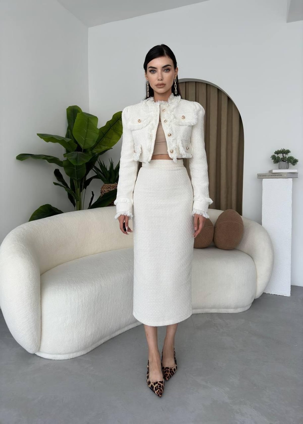 Women's Ecru Tweed Two-Piece Set: Cropped Jacket and Pencil Skirt - Etika - by Peralane - photo 4
