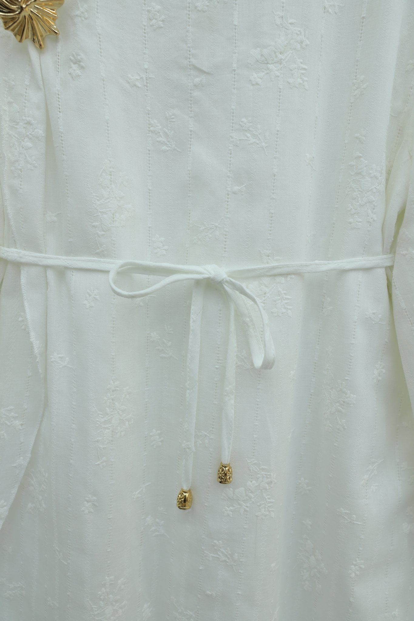 White Double-Layer Wrap Linen Look Dress with Brooch - Podyumplus - by Peralane - photo 7