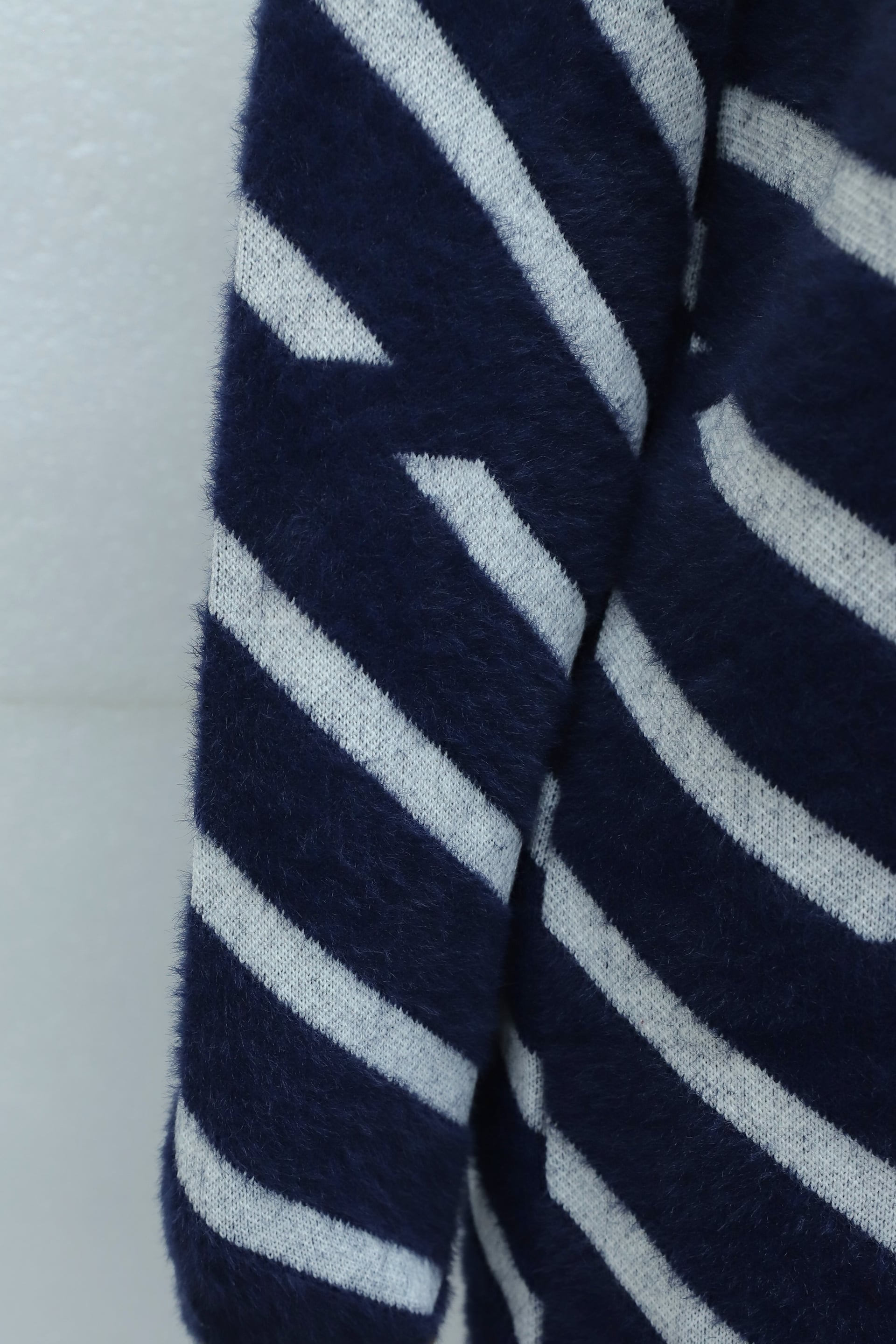 Half Collar Side Stripe Patterned Fuzzy Knit Tunic - Navy - Podyumplus - by Peralane - photo 6